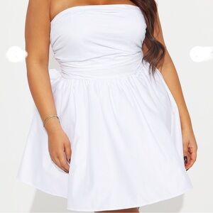 Brand New Elegant White Strapless Dress